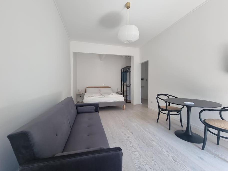 Milan New Apartment In Lively Central Area Extérieur photo
