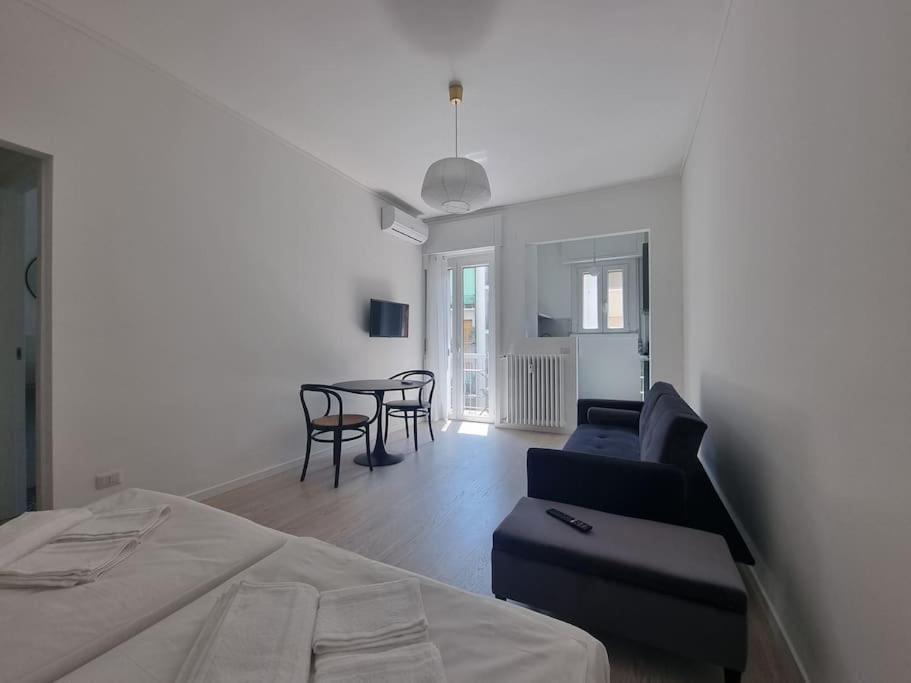 Milan New Apartment In Lively Central Area Extérieur photo